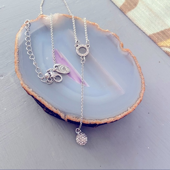 C. Wonder Y Chain Necklace - Picture 3 of 5